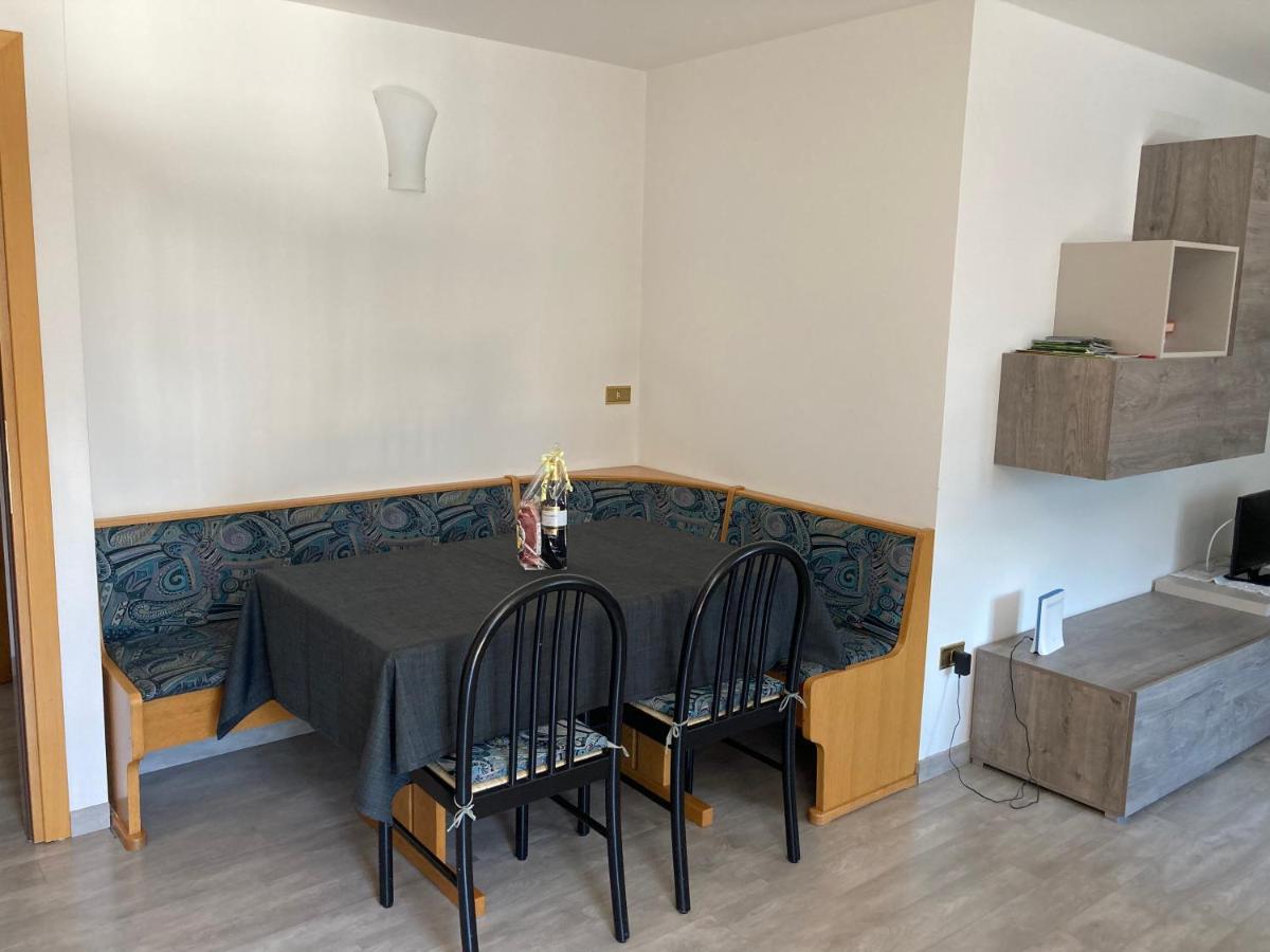 Appartamento Silvia Vermiglio Exteriör bild