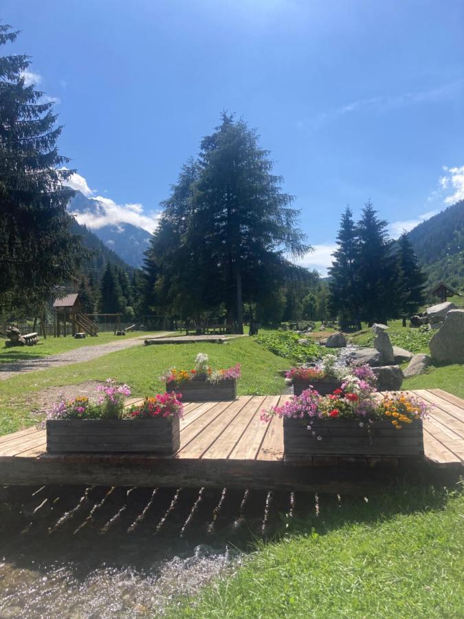 Appartamento Silvia Vermiglio Exteriör bild
